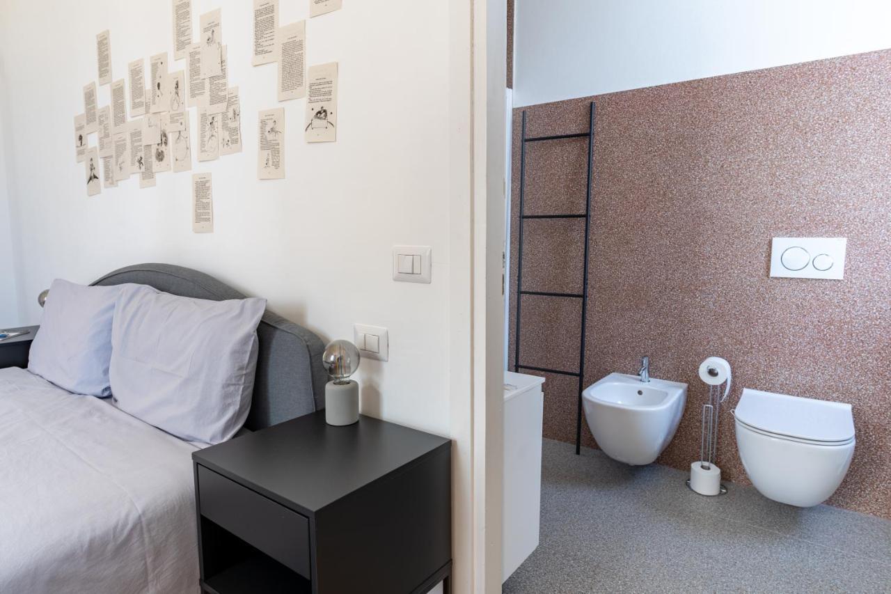 Lago Design Guest House - Como Center Екстер'єр фото